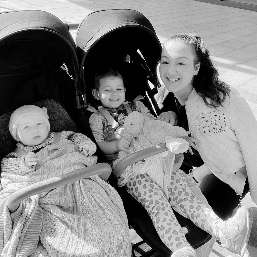 Olivia, Eva & Freddie