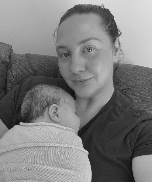 Elle and her story about courage, motherhood and no regrets